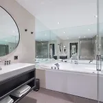 Boutique 4* The Hague