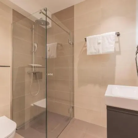 Boutique 4*